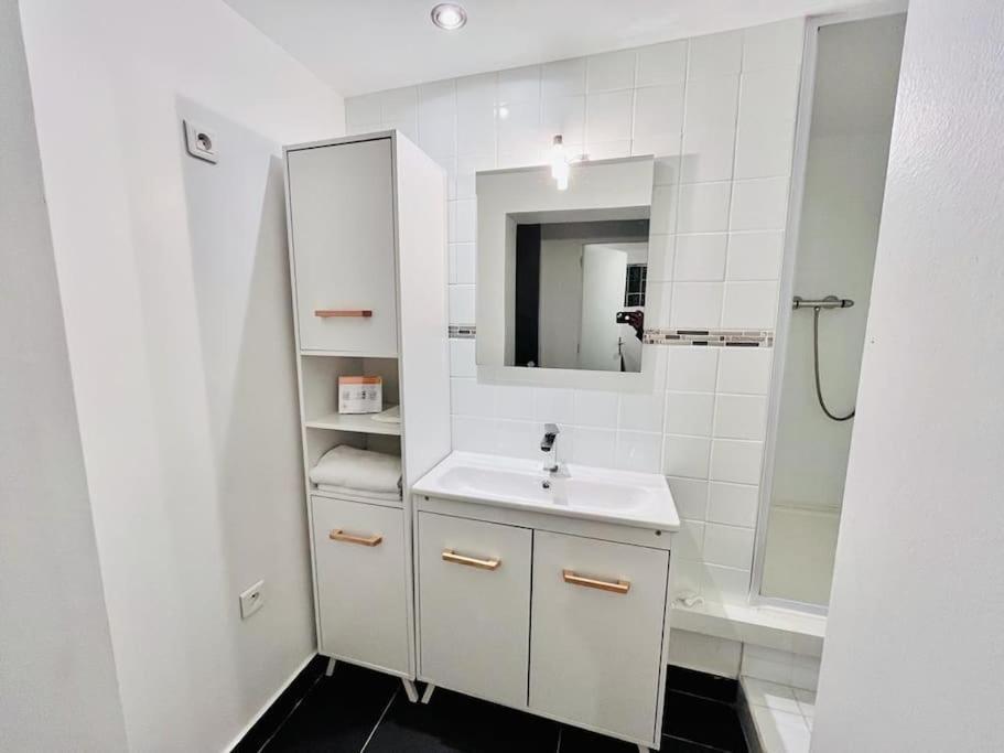 Appartement Elegant - 12Min Cdg 达马尔坦昂戈埃勒 外观 照片